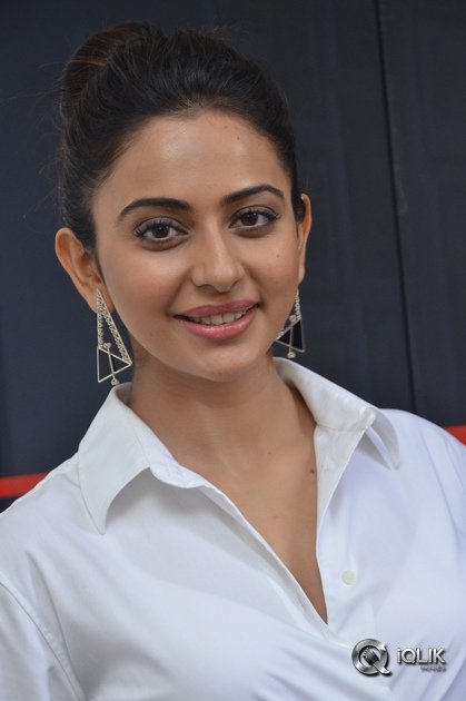 Rakul-Preet-At-Jaya-Janaki-Nayaka-Movie-Grand-Release-Press-Meet